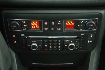 Citroen C5 III Sedan 2.2 HDi FAP 170KM 2008 Citroen C5 2.2 HDi, 167 KM, Klima, Klimatronic, zdjęcie 9