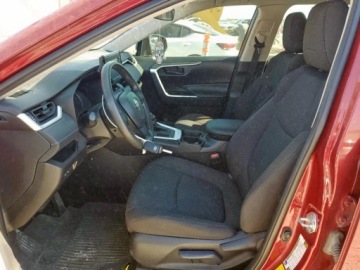 Toyota RAV4 V 2021 Toyota RAV4 2021 TOYOTA RAV4 LE 2.5 Benzyna 177KM, zdjęcie 6