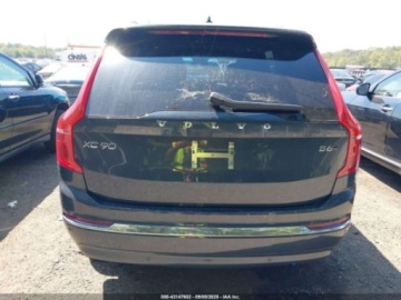 Volvo XC90 II 2024 Volvo XC 90 B6 Plus Bright Theme 7-Seater 2024 2.0l 2.0 Benzyna 295KM, zdjęcie 4