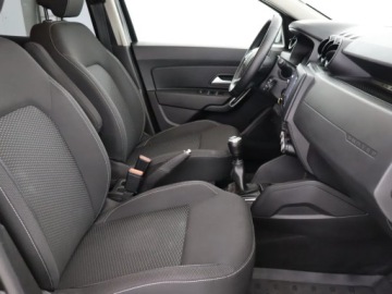 Dacia Duster II SUV 1.6 SCe 115KM 2018 Dacia Duster 1.6 SCe, Salon Polska, Klima, zdjęcie 7