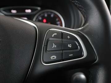 Mercedes Klasa B W246 Sports Tourer Facelifting 1.6 180 BlueEFFICIENCY Edition 122KM 2017 Mercedes B 180 navi klima grzane fotele czujniki, zdjęcie 27