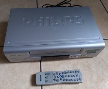 Видеомагнитофон Philips VR540, красивая картинка, ДИСТАНЦИОННЫЙ!