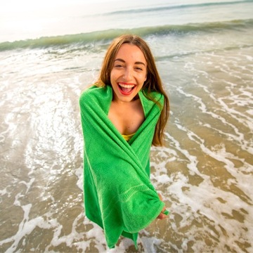 БЫСТРОСУХОЕ ПОЛОТЕНЦЕ ИЗ МИКРОФИБРЫ ДЛЯ КУПАНИЯ НА ПЛЯЖЕ, СПОРТИВНОМ БАССЕЙНЕ 70х140