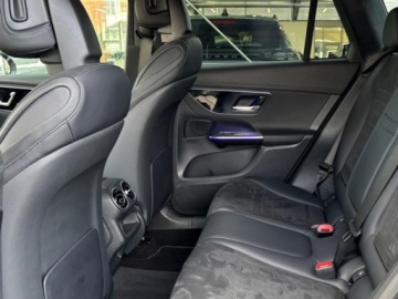 Mercedes GLC C254/X254 SUV 2.0 200d 163KM 2026 MERCEDES-BENZ GLC 200 d 4-Matic AMG Line 2.0 (163KM) 2026, zdjęcie 16