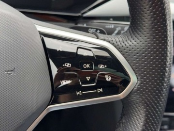 Volkswagen Arteon Fastback Facelifting 2.0 TDI 200KM 2022 Volkswagen Arteon 2.0TDI 200KM 4x4 R-line DSG SerwisASO Panorama Acc Led H, zdjęcie 25