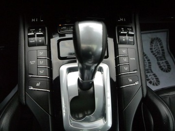 Porsche Cayenne II 2016 Porsche Cayenne 3.0 100%bezwypadkowy Gwarancja12mc, zdjęcie 32