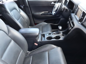 Kia Sportage IV SUV 1.6 T-GDI 177KM 2017 Kia Sportage 1.6 T-GDI, Salon Polska, 4X4, zdjęcie 8