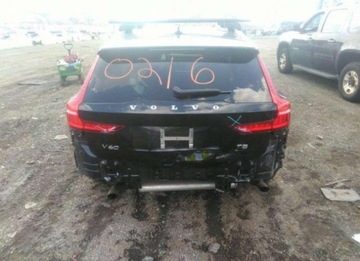 Volvo 2020 Volvo V60 Cross Country 2020, 2.0L, 4x4, T5, od ubezpieczalni 2.0 Benzyna, zdjęcie 8