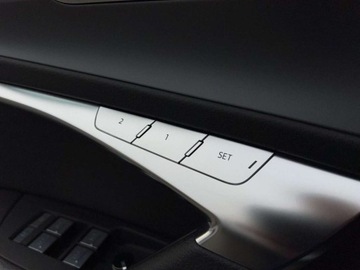 Audi A6 C8 Avant Facelifting 2.0 45 TFSI 265KM 2025 Audi A6 Avant S Line Panoramiczny dach Hak Aktywny Tempomat Matrix LED Gwa, zdjęcie 22