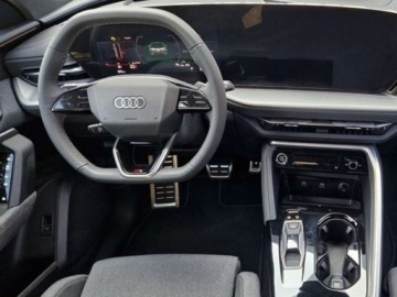 Audi 2025 AUDI Q5 TFSI quattro S line Sportback Suv 2.0 (204KM) 2025, zdjęcie 5