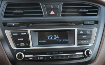 Hyundai i20 I Hatchback 5d Facelifting 1.2 DOHC 85KM 2015 Hyundai i20 1.2B 2015 Led Klimatronik PDC Sprowadzony Oplacony 1.2, zdjęcie 28