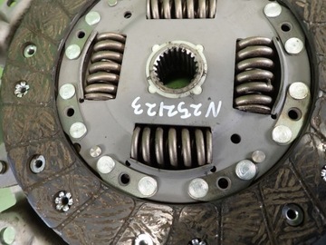 Диск, давление сцепления AUDI 100 C3 1.8 B 89r 88KM