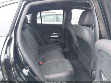 Mercedes GLA II 2023 Mercedes-Benz GLA 2023r., 4x4, 2.0L 2.0 Benzyna 221KM, zdjęcie 9