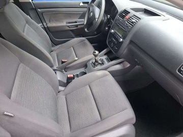 Volkswagen Golf V Hatchback 1.4 i 16V 75KM 2005 Volkswagen Golf Piekny klimatyzacja bez rdzy 1.4 Benzyna 75KM, zdjęcie 22