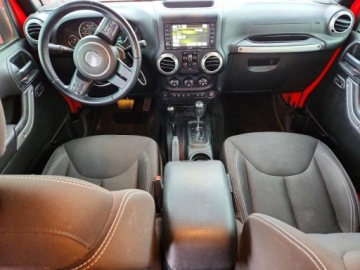 Jeep Wrangler III Unlimited Facelifting 3.6 V6 286KM 2017 Jeep Wrangler Unlimited Sahara 2017 3.6 Benzyna 285KM, zdjęcie 8