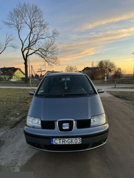Seat Alhambra I (7MS) Minivan Facelifting 2.0 TDI 140KM 2008 Seat Alhambra 2.0 TDI Style 140KM 2008r 7 osobowy, zdjęcie 2