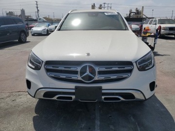 Mercedes GLC C254/X254 2022 Mercedes-Benz GLC 300 4Matic 2022, od ubezpieczalni 2.0 Benzyna 255KM, zdjęcie 1