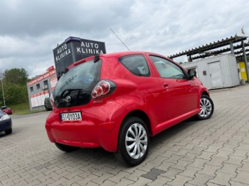 Toyota Aygo I Hatchback 5d Facelifting 1.0 VVT-i 68KM 2012 Toyota Aygo HIT przebieg 100tys/km 1właściciel Dowóz pod dom, zdjęcie 7