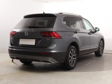 Volkswagen Tiguan Allspace SUV 1.4 TSI ACT 150KM 2018 VW Tiguan Allspace 1.4 TSI, Salon Polska, Automat, zdjęcie 4