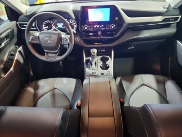 Toyota Highlander III 2026 Toyota Highlander Xle 2026 2.4 Benzyna 265KM, zdjęcie 8