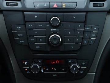 Opel Insignia I Sports Tourer 2.0 CDTI ECOTEC 160KM 2009 Opel Insignia 2.0 CDTI, Automat, Klima, zdjęcie 14