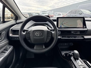 Toyota Prius V (XW60) 2.0  Hybrid Dynamic Force Plug-in 223KM 2023 Toyota Prius Plug-in Hybrid Executive V (2023-), zdjęcie 9
