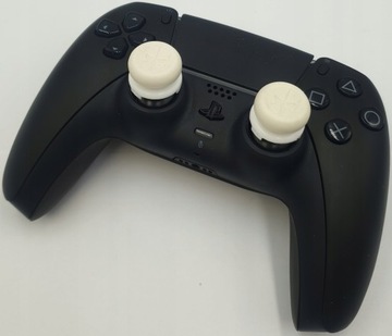 NAKŁADKI GRIPY NA ANALOGI GAŁKI DO PADA PS4 PS5