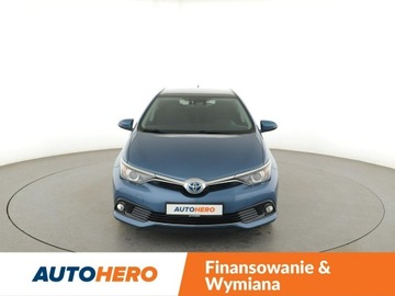 Toyota Auris II Hatchback 5d Facelifting 1.8 Hybrid 136KM 2016 Toyota Auris HEV panorama klima auto navi kamera, zdjęcie 10