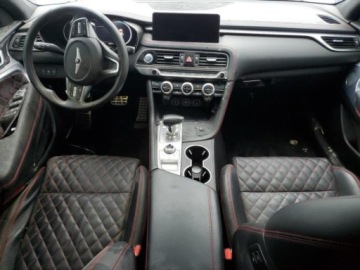  Genesis G70 Base 2023 3.3 Benzyna 365KM, zdjęcie 8