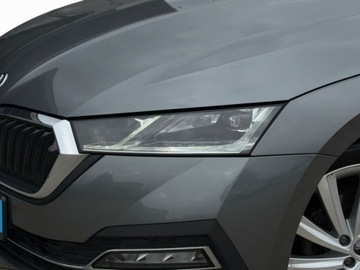 Skoda Octavia IV Scout 1.5 TSI ACT 150KM 2022 Skoda Octavia Virtual Cockpit, tempomat, kamera cofania 1.5 Benzyna 150KM, zdjęcie 10