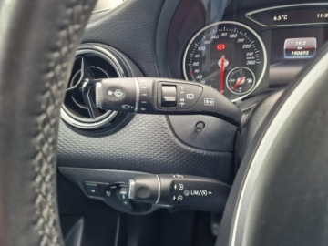 Mercedes Klasa A W176 Hatchback 5d Facelifting 180 122KM 2016 Mercedes A 180 1.6 Benzyna Kamera, zdjęcie 36