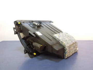 RENAULT MEGANE IV ПЕРЧАТКА ПАССАЖИРСКАЯ 685000238R