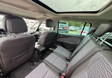 Opel Zafira C Tourer 2.0 CDTI ECOTEC 130KM 2011 Opel Zafira 7 osobowy 2.0 Diesel 131KM, zdjęcie 12