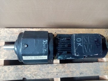 Мотор-редуктор SEW 0,75 кВт 30 об/мин Тормоз