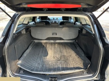 Ford Mondeo IV Kombi 2.3 Duratec 161KM 2010 Ford Mondeo SW 2.3 Silver X 161KM 2010r, zdjęcie 28