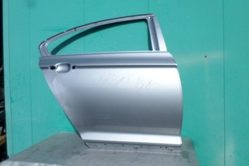VW PASSAT B8 SEDAN DRZWI PRAWE PRAWY TYŁ 3C1423051