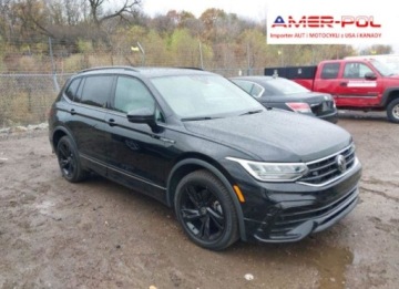 Volkswagen Tiguan II 2023 Volkswagen Tiguan 2023, 2.0L, SE R-LINE BLACK, od ubezpieczalni 2.0 Benzyna