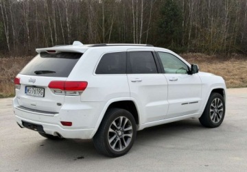 Jeep Grand Cherokee IV Terenowy Facelifting 2016 3.6 286KM 2017 Jeep Grand Cherokee 2017 Jeep Grand Cherokee Overland 3.6L 4x4 3.6 Benzyna, zdjęcie 7
