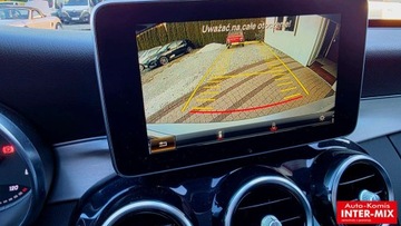 Mercedes Klasa C W205 2016 Mercedes-Benz Klasa C Mercedes-Benz C 300 4 MATIC 2.0 Benzyna 245KM, zdjęcie 25