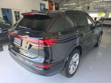 Audi Q6 2025 Audi Q6 e-tron Premium 2025 Elektryczny 375KM, zdjęcie 4