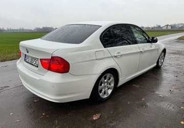BMW Seria 3 E90-91-92-93 Limuzyna E90 316d 115KM 2011 BMW Seria 3 Oryginalny lakier, bezwypadkowy 2.0 Diesel 116KM, zdjęcie 4