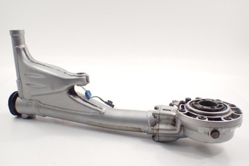 Задний маятник, дифференциал, шестерня BMW R 1200 C Bond
