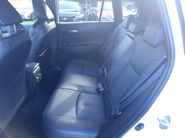 Toyota Corolla Cross 2.0 Hybrid Dynamic Force 197KM 2025 Toyota Corolla Cross 2.0 Hybrid Executive Toyota C, zdjęcie 18