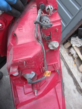 HYUNDAI VELOSTER SVĚTLO PRAVÝ ZADNÍ PRAVÁ 2013 R