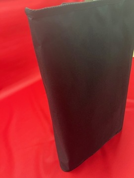 DELUX VERTICAL пылезащитный чехол для аккордеона 120б