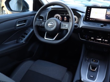 Nissan Qashqai III Crossover Facelifting 1.3 DIG-T MHEV 158KM 2025 Nissan Qashqai 1.3 DIG-T MHEV, 1. Właściciel, zdjęcie 6