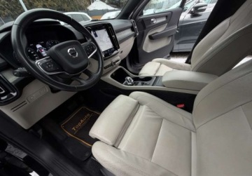 Volvo XC40 Crossover 2.0 T4 190KM 2018 Volvo XC 40 T4 190KM Inscription SKORA automat GWARANCJA zarejestrowany, zdjęcie 32