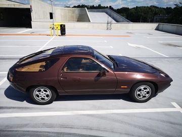 Porsche 928 4.4 241KM 1982 Porsche 928 z Japonii, zdjęcie 8