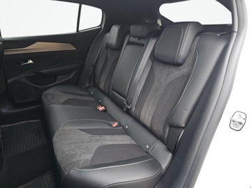 Peugeot 408 Crossover 1.2 PureTech 130KM 2023 Peugeot 408 Dealer Peugeot | Polski Salon | Serwis, zdjęcie 36