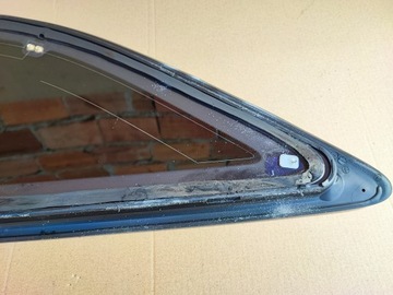 Mondeo MK5 заднее правое стекло кузова универсал, черный